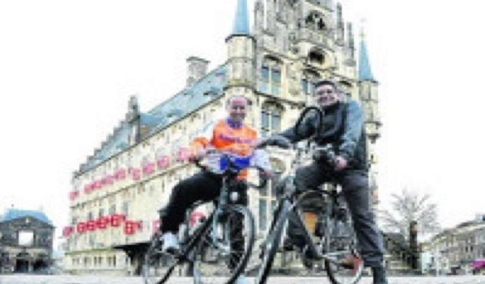 Marokkanen uit Nederland met de fiets naar Marokko voor goed doel