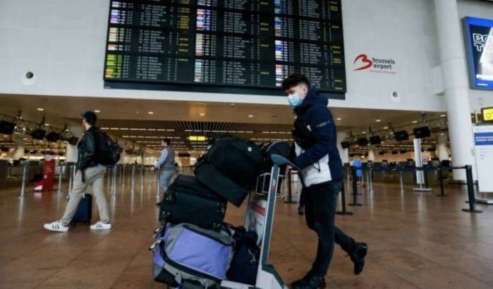 Geen mondkapjes meer voor Marokkanen die naar Europa reizen