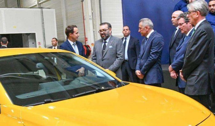 Marokko: Koning Mohammed VI huldigt nieuwe fabriek Peugeot in