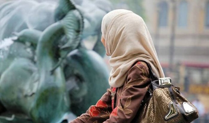 België: politici associëren hoofddoek en terrorisme