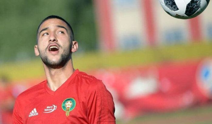 Hakim Ziyech helpt kleine club in Rif-regio uit financiële problemen (video)