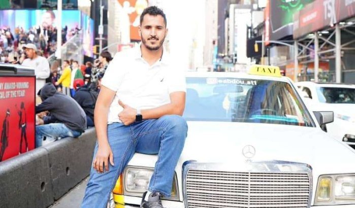 Marokkaanse taxichauffeur in New York hit op internet (video)