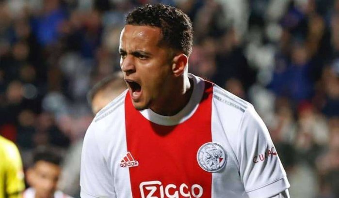 Mo Ihattaren "welkom" op trainingen Ajax