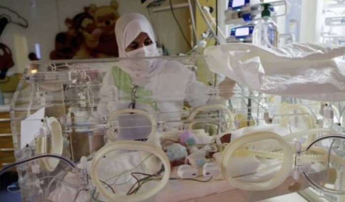Vrouw die beviel van 9 baby's in Marokko was bijna overleden