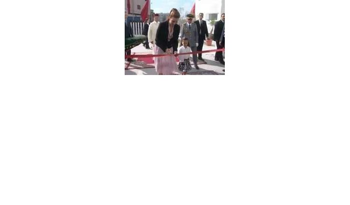 Lalla Salma en Lalla Khadija openen kindercentrum in Casablanca 