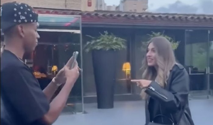 Lamine Yamal even onzichtbaar: hilarische blunder van toeristen (video)