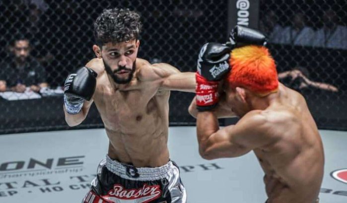 Kickbokser Ilias Ennahachi verdedigt titel in Singapore
