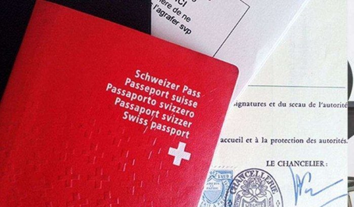 Zwitserland weigert nationaliteit aan moslimkoppel die geen hand schudden