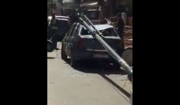 Veel schade en gewonde door vallende lantaarnpalen in Kenitra (video)
