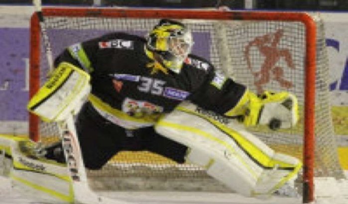 Marokkaan steekt Zwitserse hockeyspeler neer