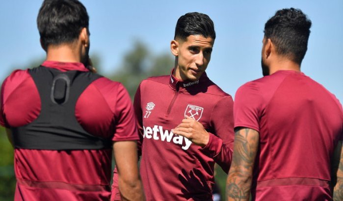 Coach West Ham boos op Nayef Aguerd