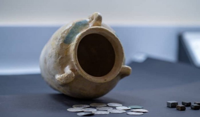 Dirhams gevonden die 1000 jaar geleden in Marokko werden gebruikt