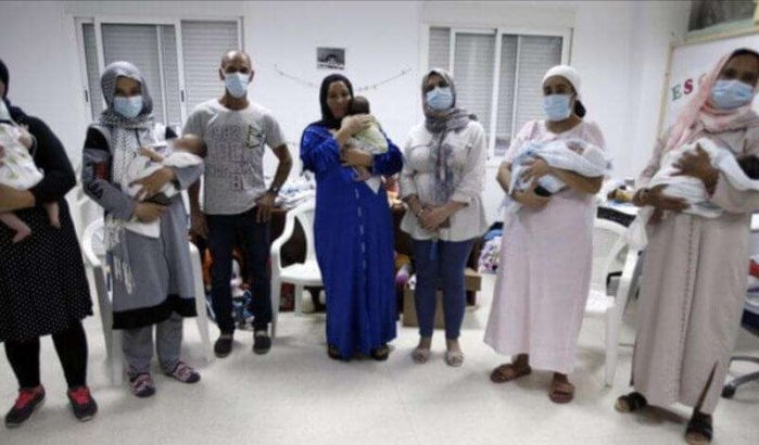 Marokko haalt vijf seizoenarbeidsters met baby's terug uit Spanje