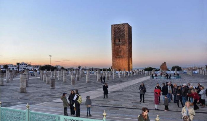 Rabat overspoeld door toeristen (video)