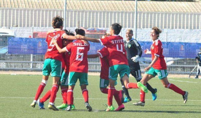 Voetbal: Marokko verslaat Algerije met 3-2