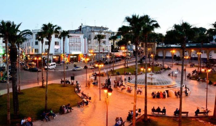 Adembenemende beelden van zonsondergang in Tanger (video)