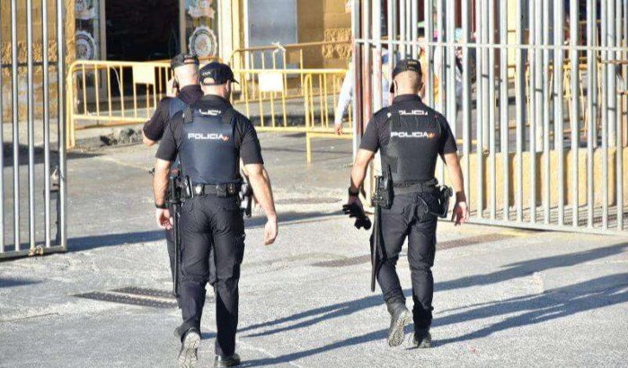 Sebta: agenten door Marokkaanse dragers aangevallen
