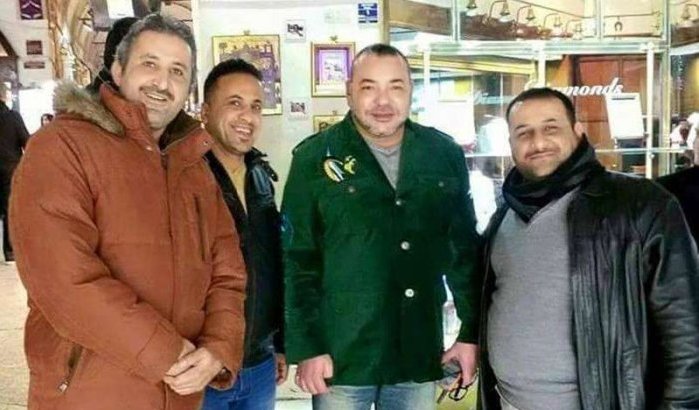 Mohammed VI opnieuw op de foto met bewonderaars