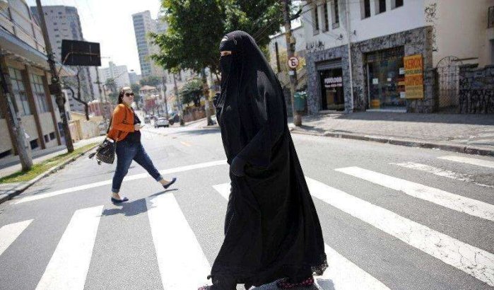 Nederland stemt boerkaverbod