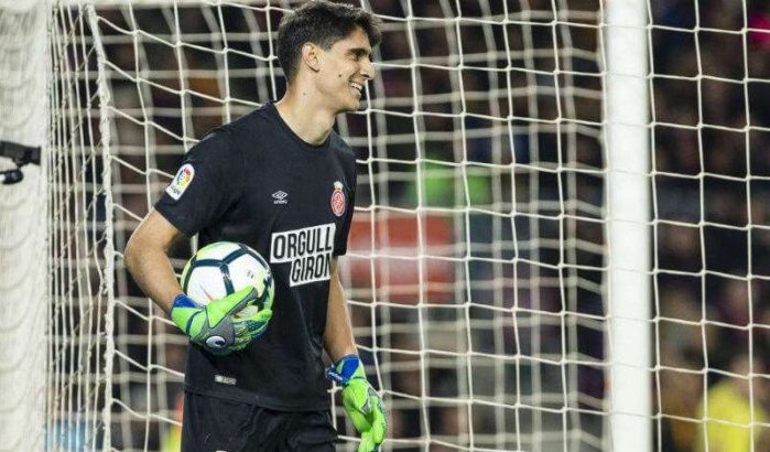 Marokkaanse international Yassine Bounou krijgt shirt van Messi (video)