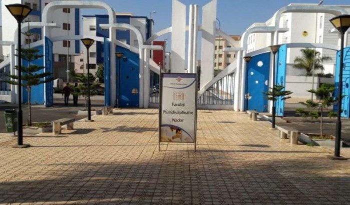 Student springt van universiteitsgebouw Nador