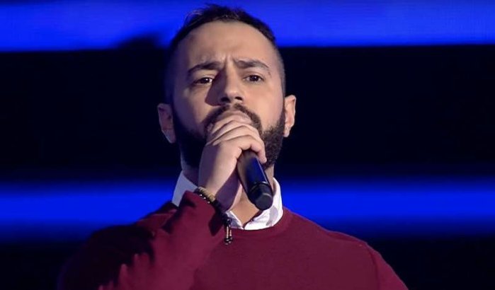 Issam Serhane levert prachtige prestatie in The Voice (video)
