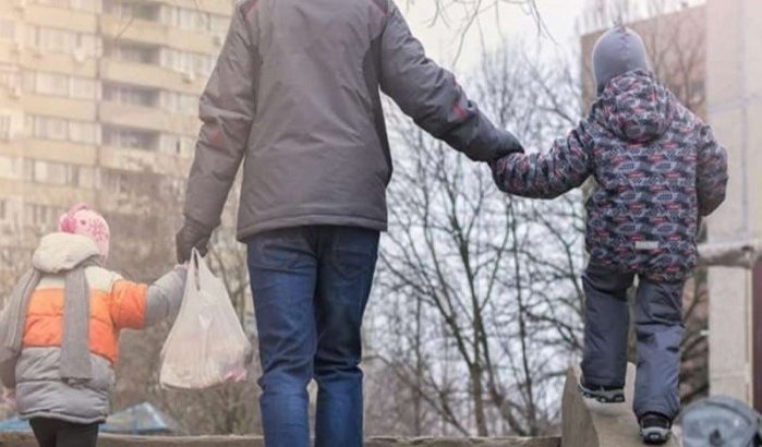 Marokkaanse Nederlanders erven vaker armoederisico van ouders
