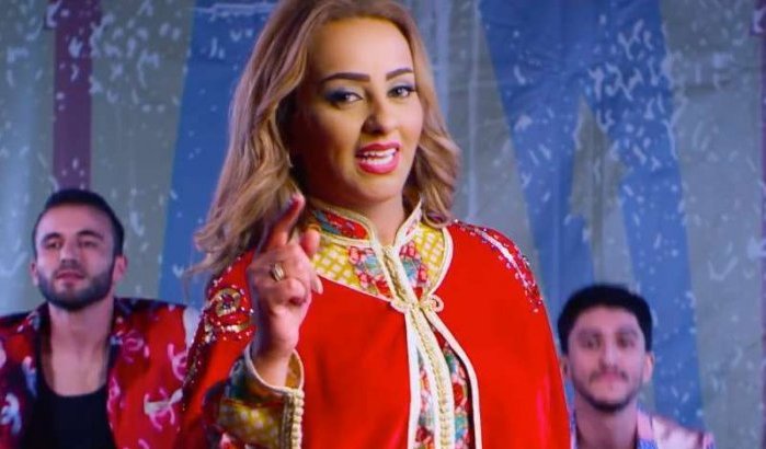 Zina Daoudia deelt nieuwe clip Santiha (video)