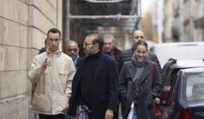 Video toont winkelende Koning Mohammed VI in Parijs