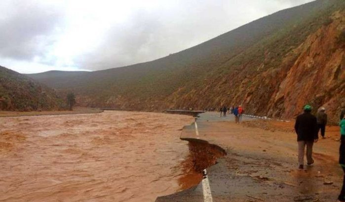 Meerdere wegen dicht door slecht weer in Marokko