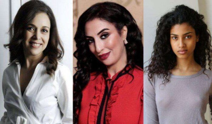 Drie Marokkaanse vrouwen bij beste mode vertegenwoordigers in de wereld
