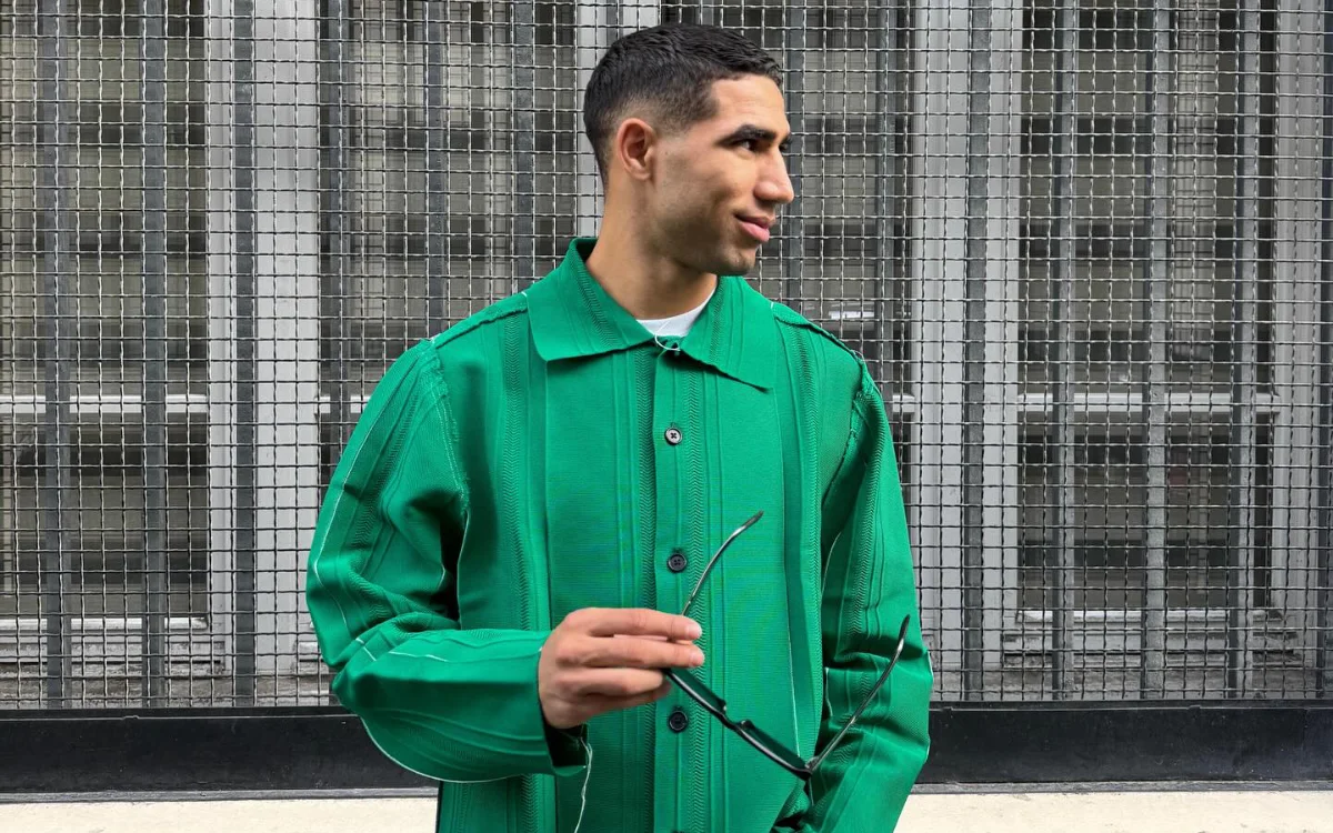 Achraf Hakimi duikt op bij kleine Spaanse club Murcia (foto)