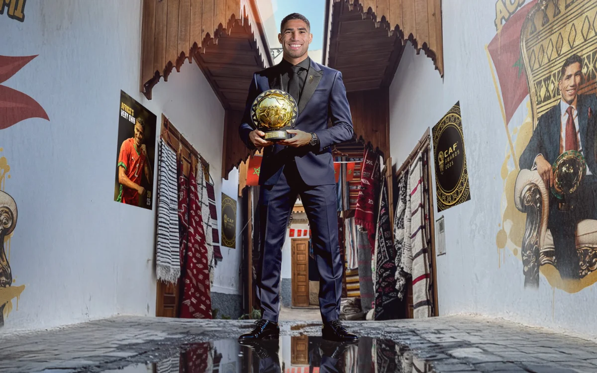 Achraf hakimi wint CAF Award 2025, Mbappé reageert emotioneel