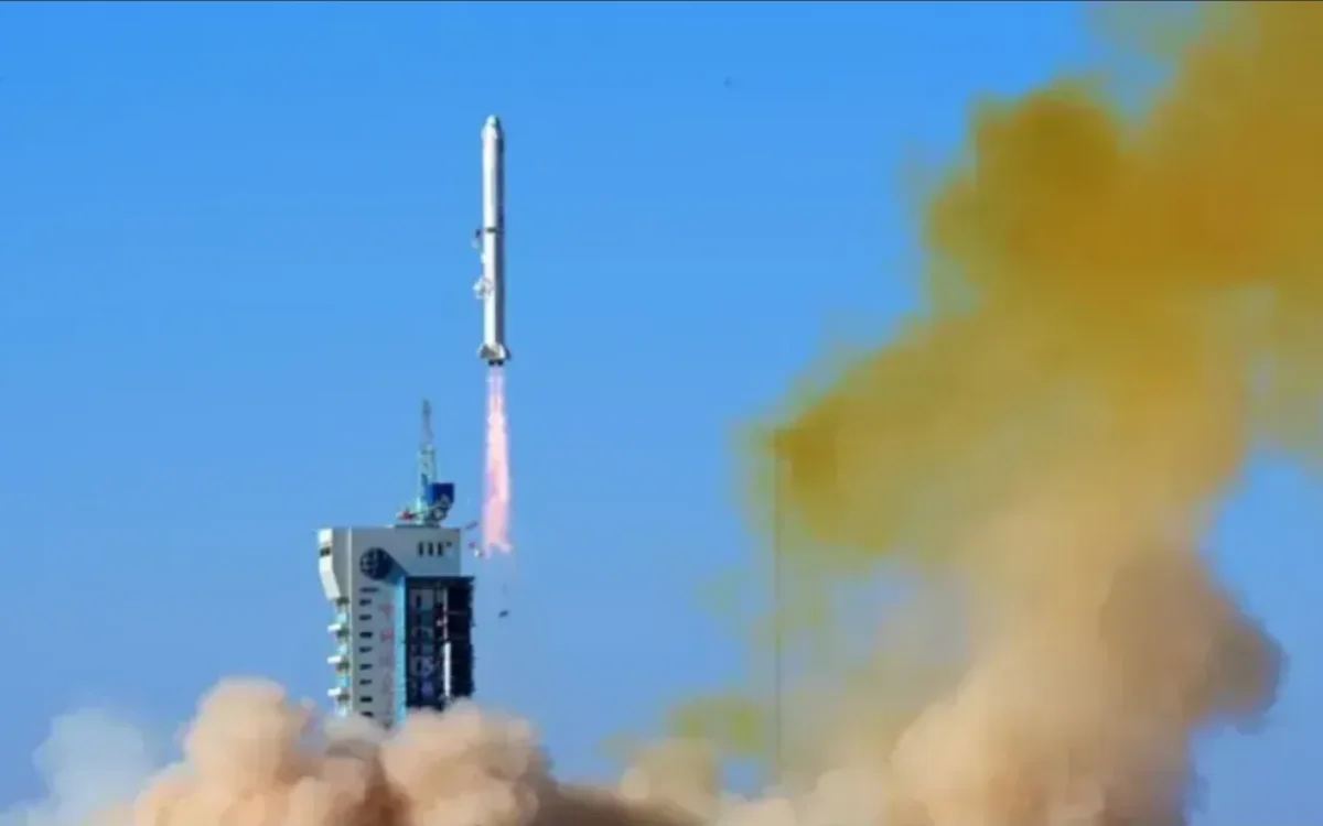 Algerije zet turbo op defensie: tweede satelliet in twee weken