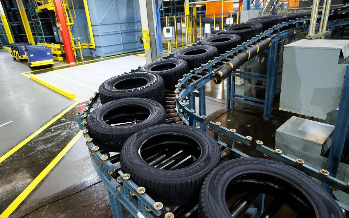 Chinese bandengigant investeert fors in Tanger