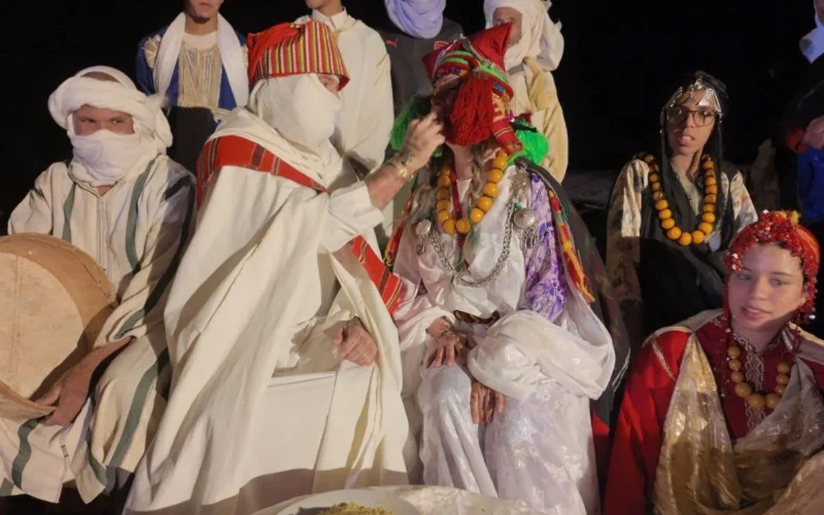 Uniek huwelijk in Marokko combineert Duitse romantiek en Amazigh-traditie