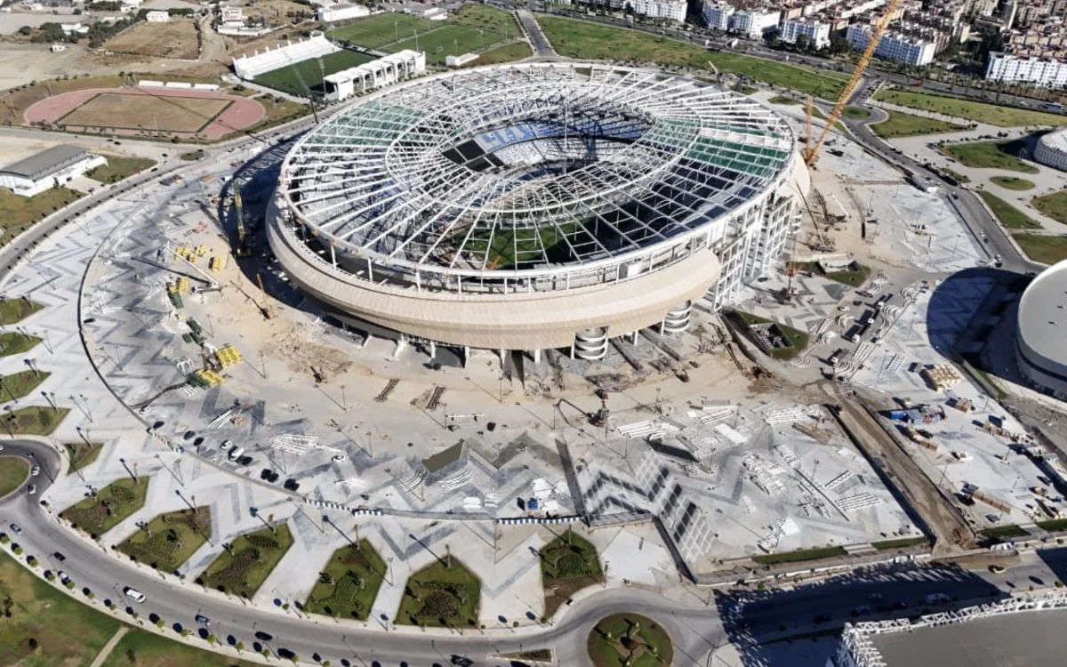 Fitch waarschuwt Marokko voor risico's door WK-projecten