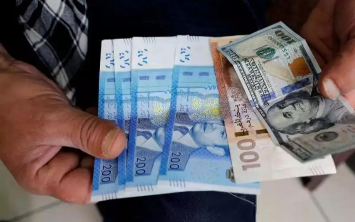 Euro en dollar blijven koers dirham bepalen, Marokko stelt liberalisering uit 