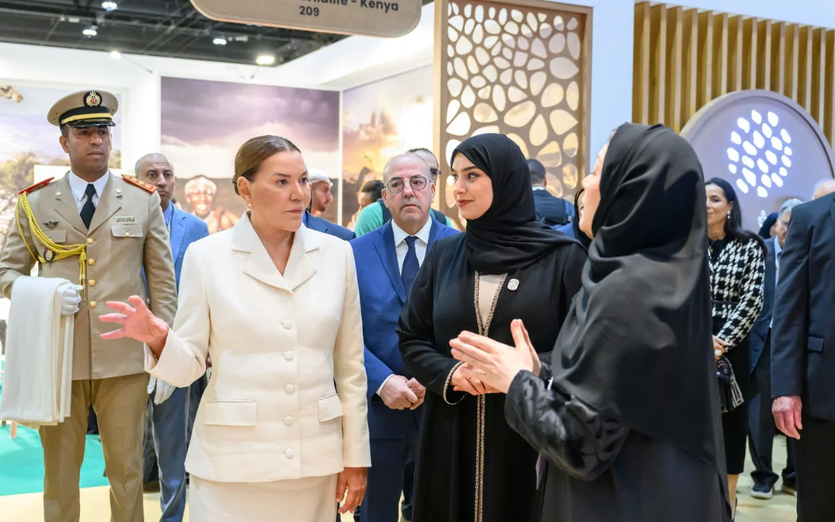 Prinses Lalla Hasnaa ontmoet wereldleiders in Abu Dhabi (video)