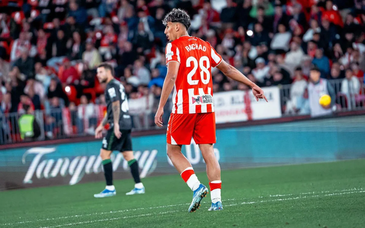 Voetbal: FRMF staat op het punt vijf grote klappers te maken