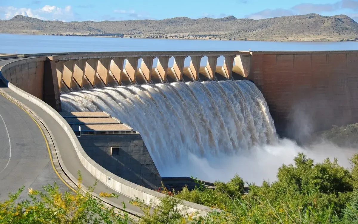 Dammen Noord-Marokko vol, zuiden zucht onder droogte