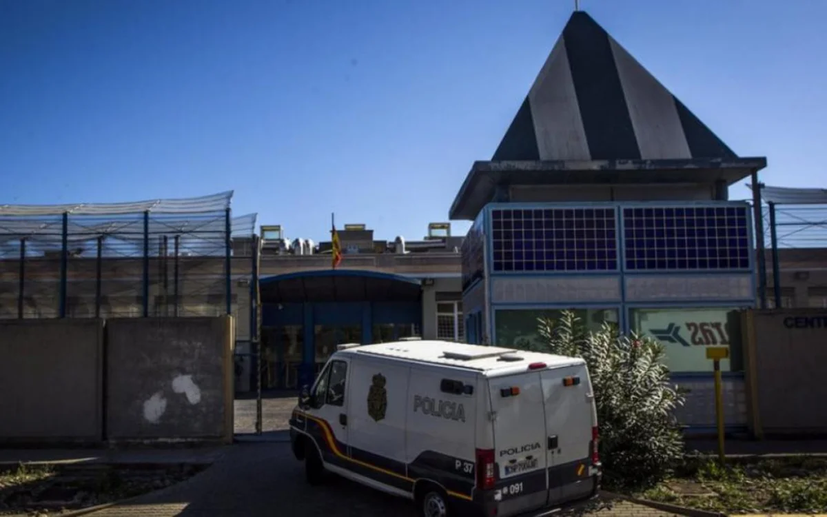 Ex Marokkaanse soldaat vecht tegen uitzetting: "Mijn leven is in gevaar in Marokko!"