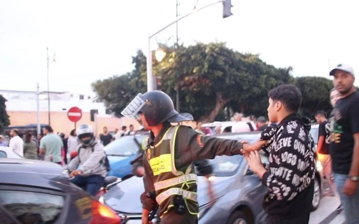 Politie treedt hard op tegen jeugdprotesten in Marokko, tientallen arrestaties