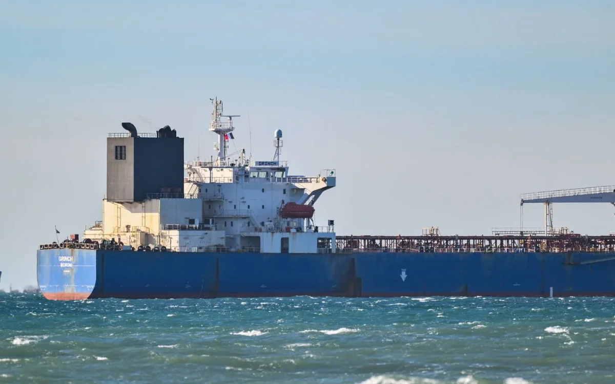 Rusland waarschuwt na onderschepping olietanker bij Marokko