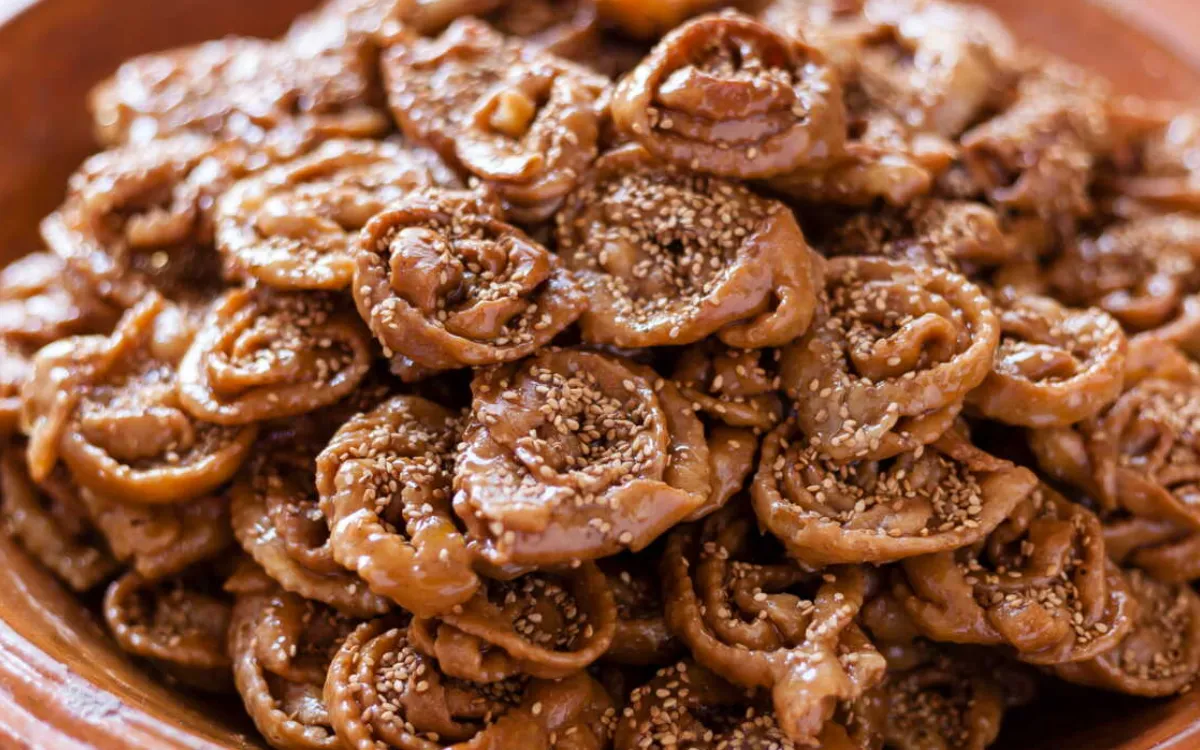 Rel bij grens Sebta om chebakia