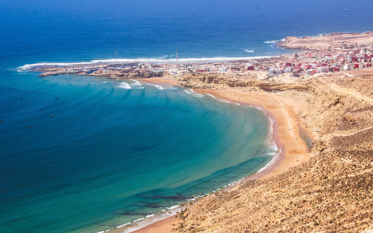 Vissers luiden noodklok om verdwijnend zand in Noord-Marokko