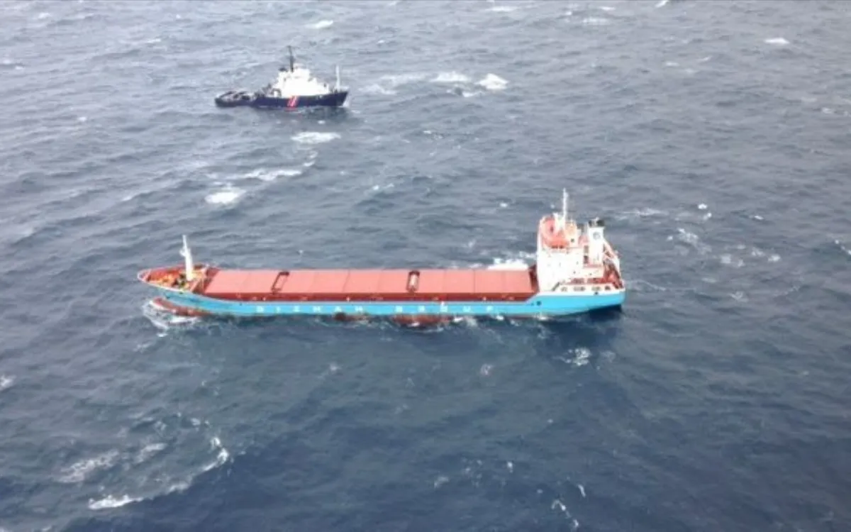 Vrachtschip zinkt voor kust Marokko, grote reddingsactie
