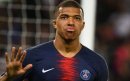 Voetballer Kylian Mbappé voetbalt met Marrakchi's (video)