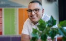 Spierziektepatiënt Souf krijgt steun van Ziyech