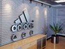Adidas nieuwe leverancier Atlas Leeuwen 